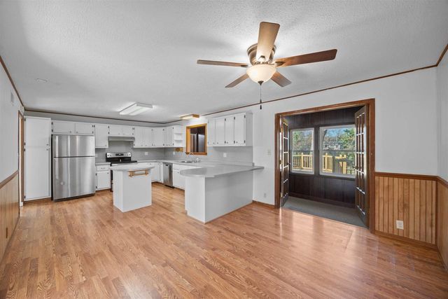 3528 FOURTH AVENUE, Stevens Point, WI 54481