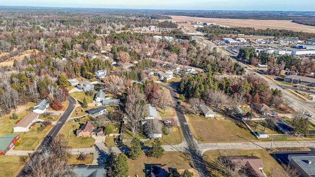 3528 FOURTH AVENUE, Stevens Point, WI 54481