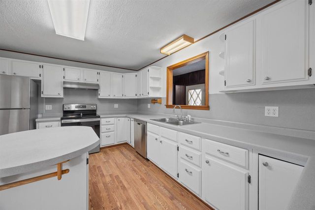 3528 FOURTH AVENUE, Stevens Point, WI 54481