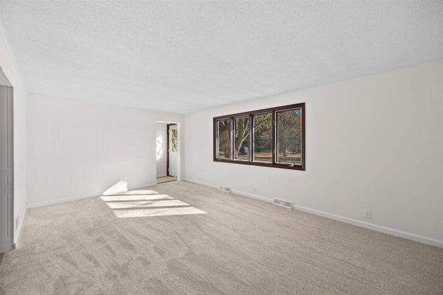 3528 FOURTH AVENUE, Stevens Point, WI 54481