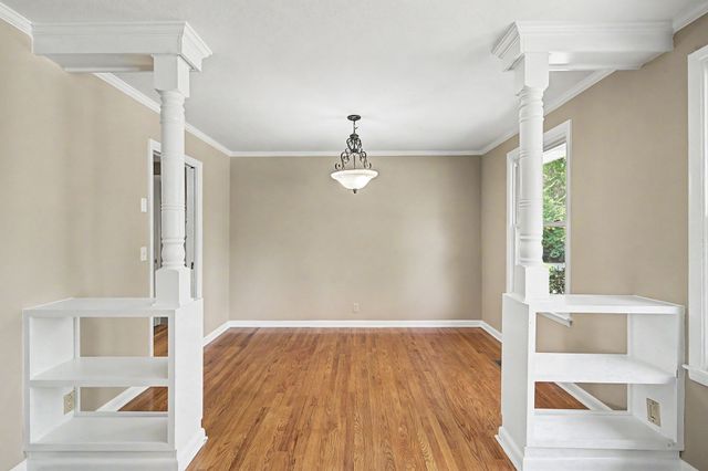 570 Joyce Ln, Nashville, TN 37216