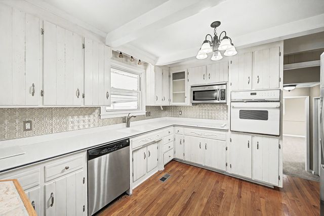 570 Joyce Ln, Nashville, TN 37216