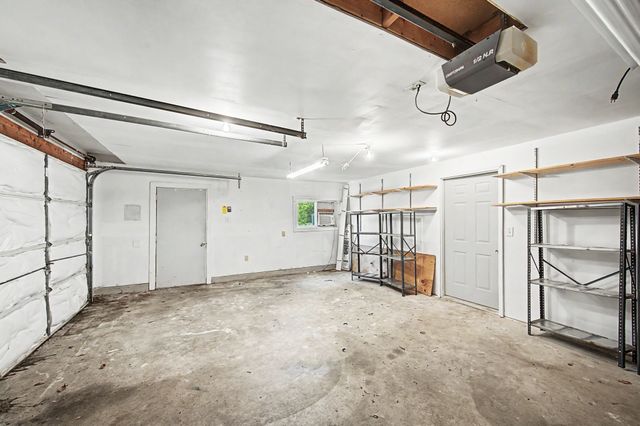570 Joyce Ln, Nashville, TN 37216
