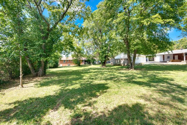 570 Joyce Ln, Nashville, TN 37216