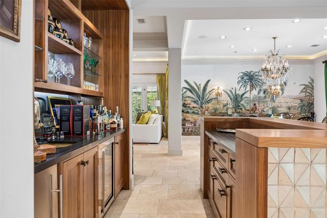 422 Pinewold Drive, Houston, TX 77056