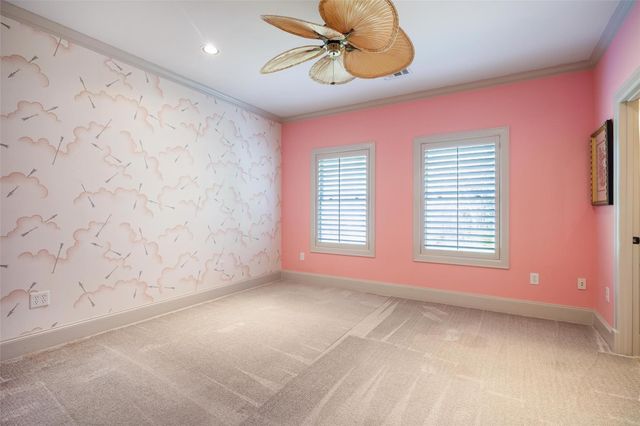 422 Pinewold Drive, Houston, TX 77056