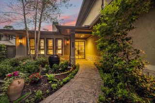 422 Pinewold Drive, Houston, TX 77056