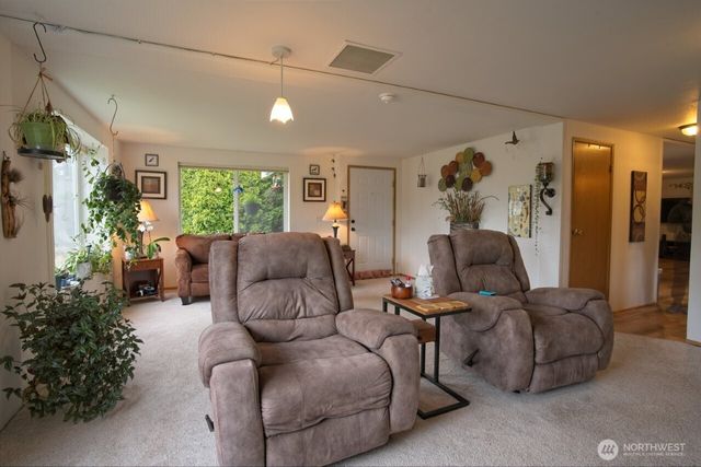 10 Danielle Court, Sequim, WA 98382