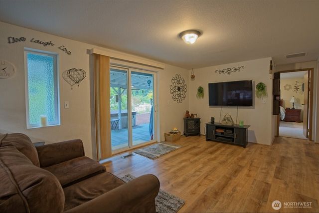 10 Danielle Court, Sequim, WA 98382