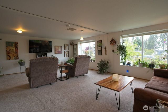 10 Danielle Court, Sequim, WA 98382
