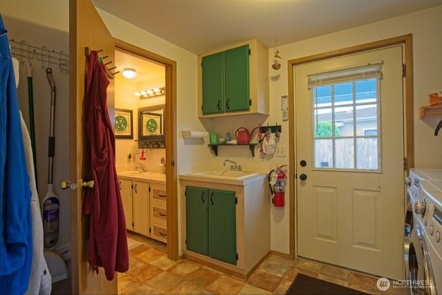 10 Danielle Court, Sequim, WA 98382