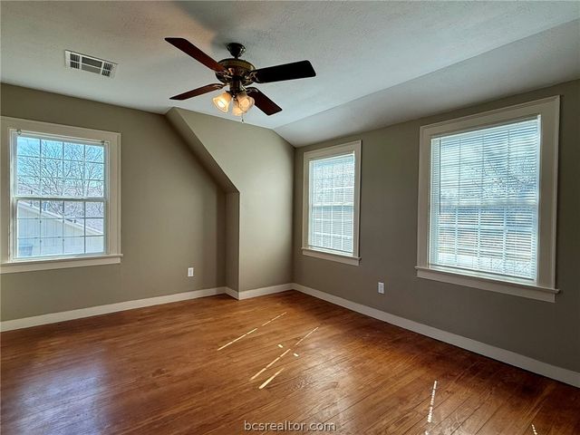 500 Ayrshire Street, College Station, TX 77840