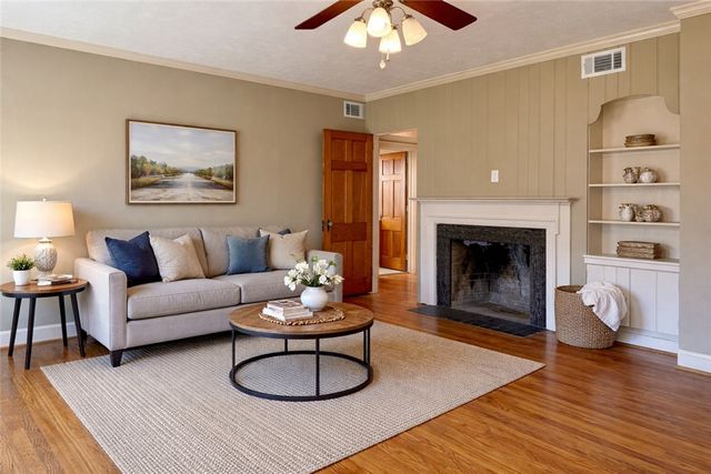 500 Ayrshire Street, College Station, TX 77840