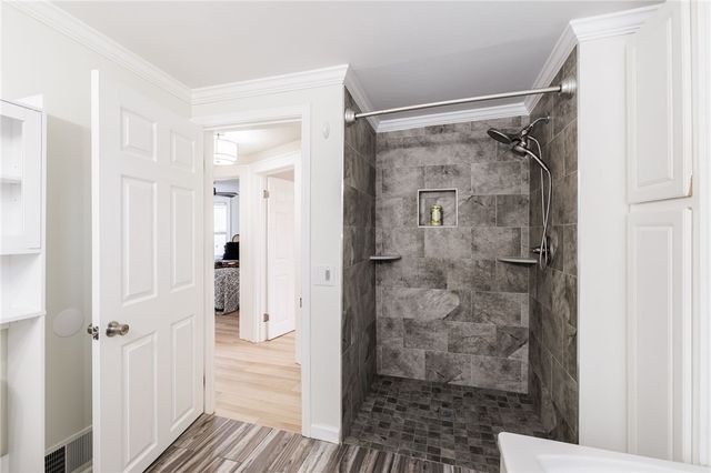 31 Wyndham Road, Rochester, NY 14612