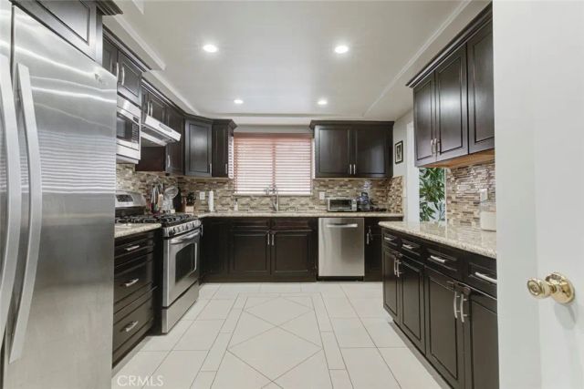 6847 Haskell Avenue 1, Van Nuys, CA 91406