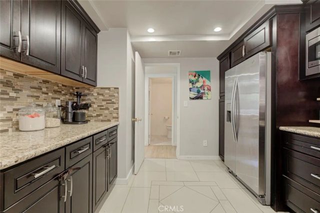 6847 Haskell Avenue 1, Van Nuys, CA 91406