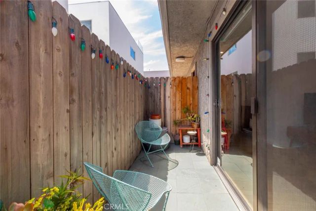 6847 Haskell Avenue 1, Van Nuys, CA 91406