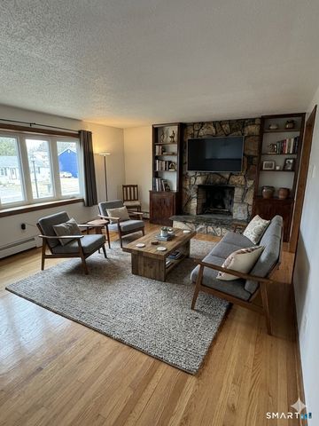 59 Pheasant Lane, East Hartford, CT 06108