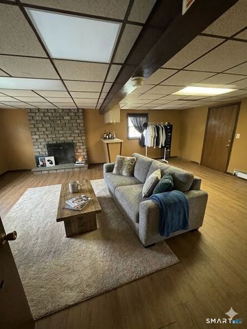 59 Pheasant Lane, East Hartford, CT 06108