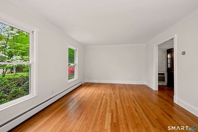 18 Kreiner Lane, Norwalk, CT 06850