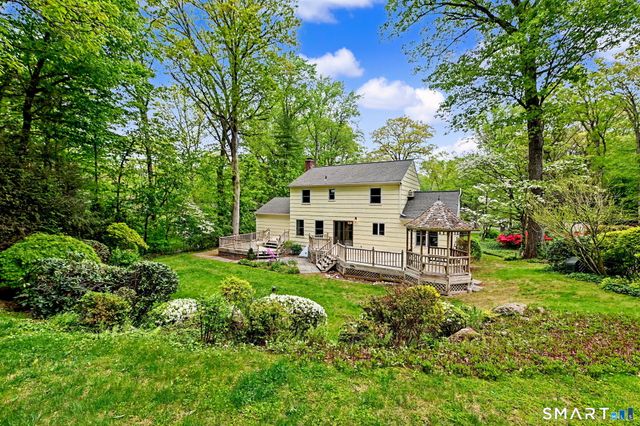 18 Kreiner Lane, Norwalk, CT 06850