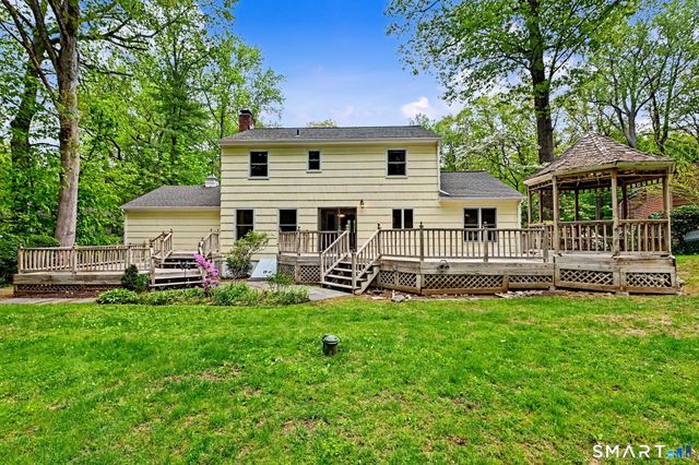 18 Kreiner Lane, Norwalk, CT 06850
