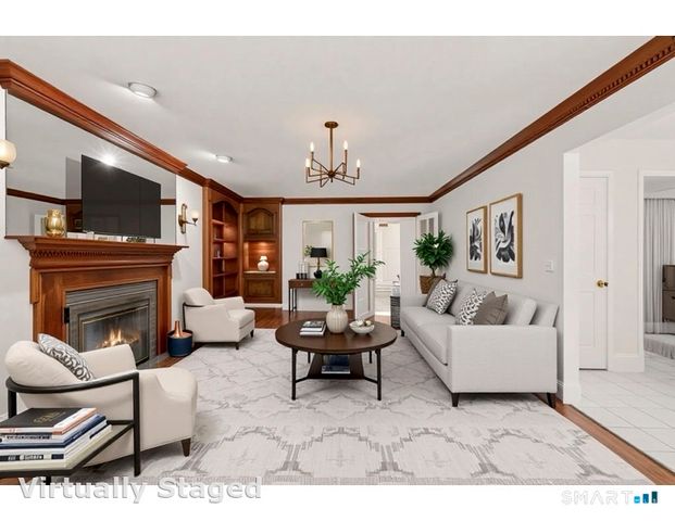 18 Kreiner Lane, Norwalk, CT 06850