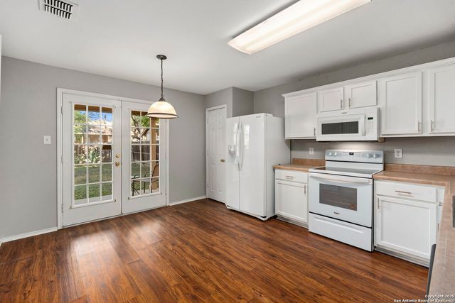 7435 Draco Leap, San Antonio, TX 78252