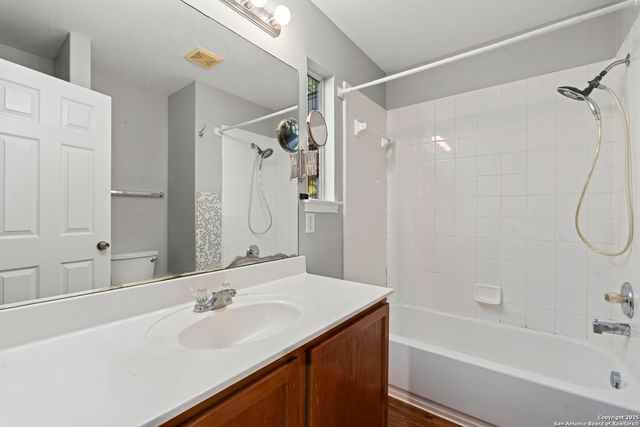 7435 Draco Leap, San Antonio, TX 78252