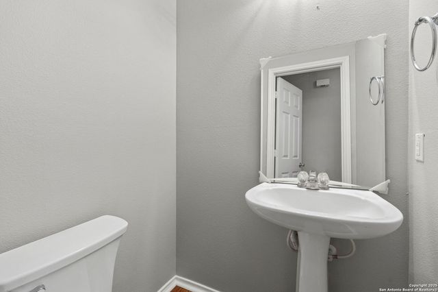 7435 Draco Leap, San Antonio, TX 78252