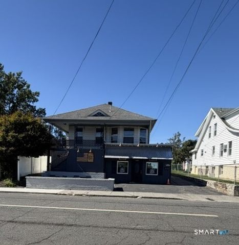 728 Highland Avenue 2nd Floor, Waterbury, CT 06708