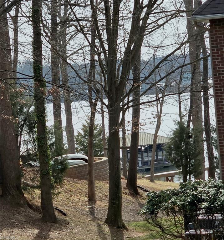 176 Broadview Circle, Mooresville, NC 28117