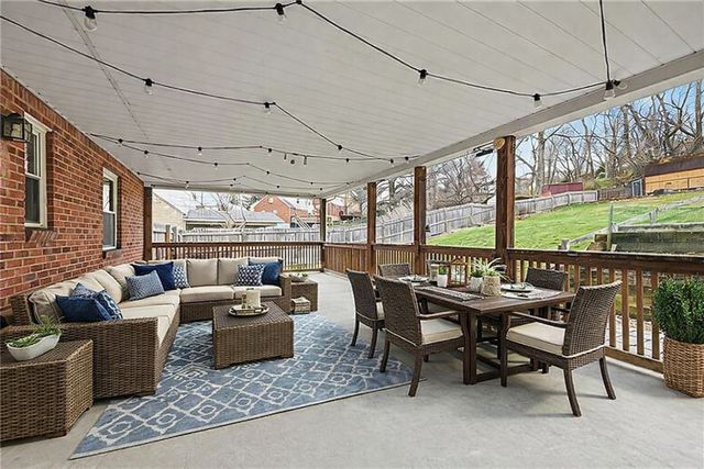 3109 Aniray Cir, Bethel Park, PA 15102