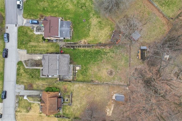 3109 Aniray Cir, Bethel Park, PA 15102