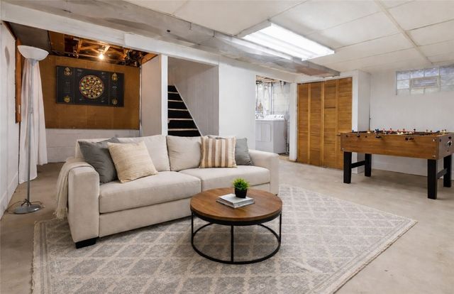 3109 Aniray Cir, Bethel Park, PA 15102