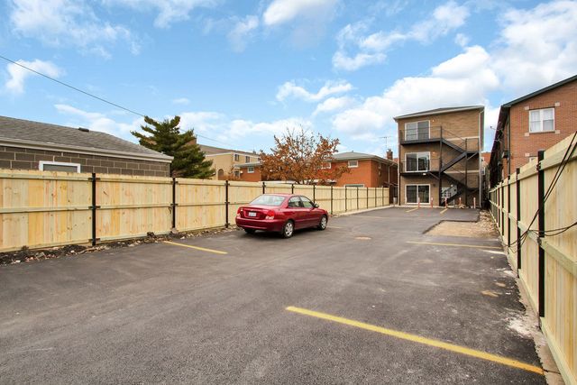 4851 N Central Avenue 2W, Chicago, IL 60630