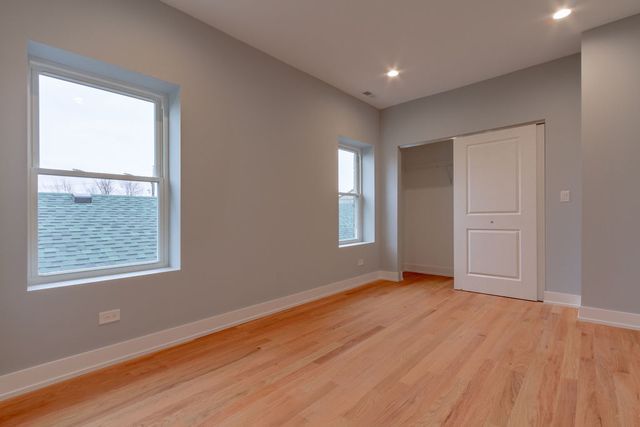 4851 N Central Avenue 2W, Chicago, IL 60630