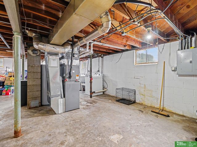 2146 Polk Street, Omaha, NE 68107