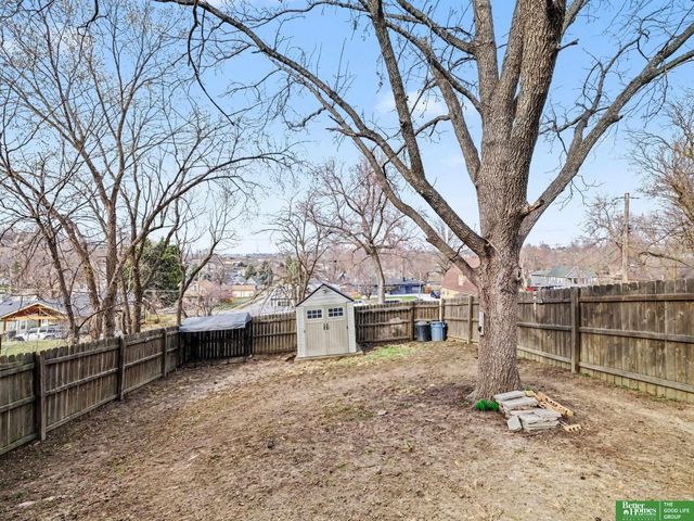 2146 Polk Street, Omaha, NE 68107