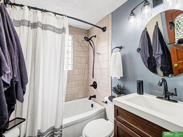 2146 Polk Street, Omaha, NE 68107