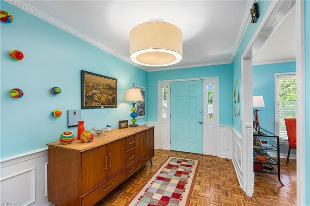 245 Heathcliff Place, Winston-salem, NC 27104