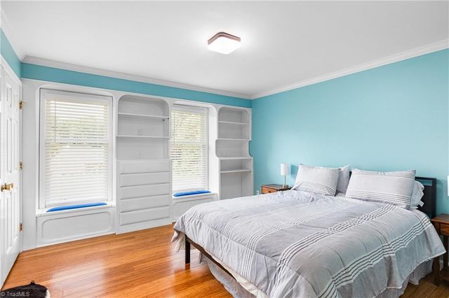 245 Heathcliff Place, Winston-salem, NC 27104