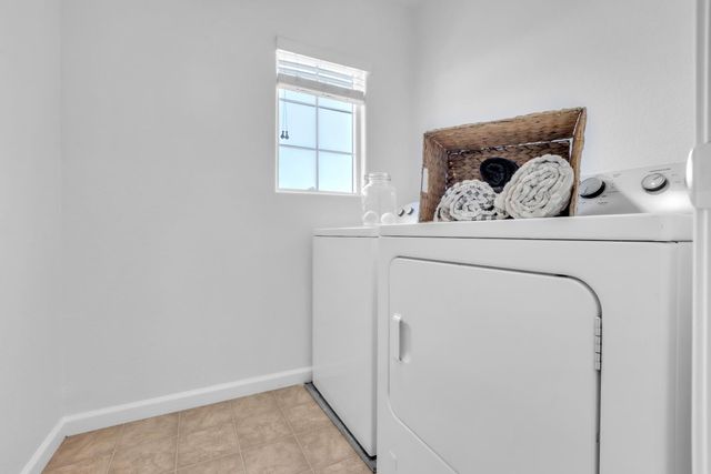 10838 Barden Dr, Rancho Cordova, CA 95670