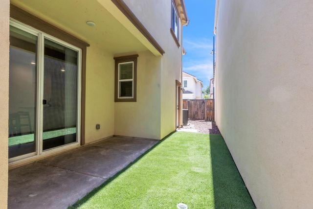 10838 Barden Dr, Rancho Cordova, CA 95670