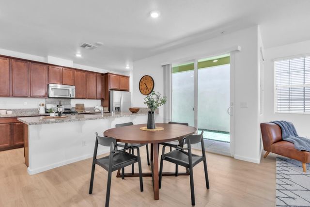 10838 Barden Dr, Rancho Cordova, CA 95670