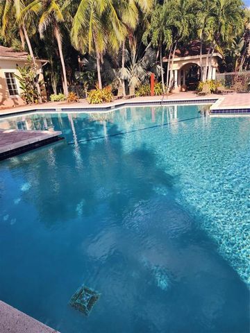 2494 Centergate Drive 301, Miramar, FL 33025