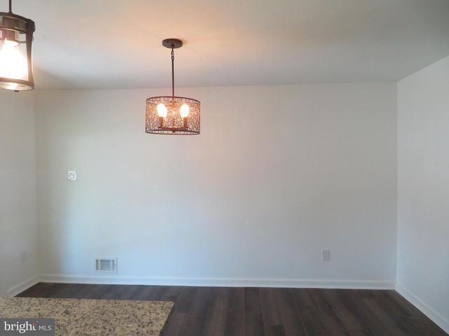 7895 PAVILION DR, Severn, MD 21144