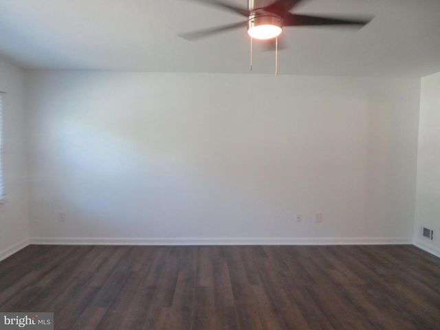 7895 PAVILION DR, Severn, MD 21144