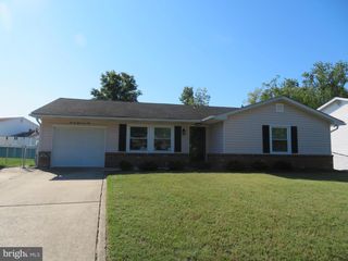7895 PAVILION DR, Severn, MD 21144