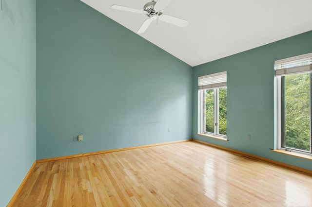 1085 Bear Creek Court, Oakland Twp, MI 48306